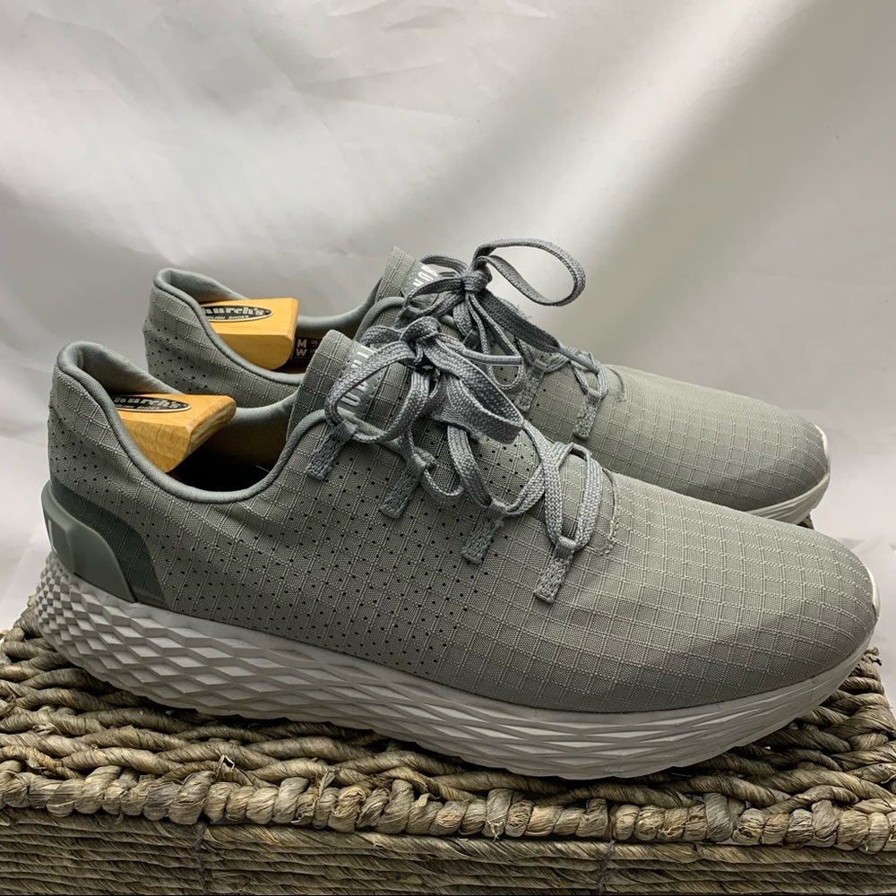 Nobull Ripstop Runner size 11